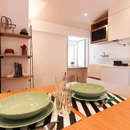 Alfama By Homing Apartament